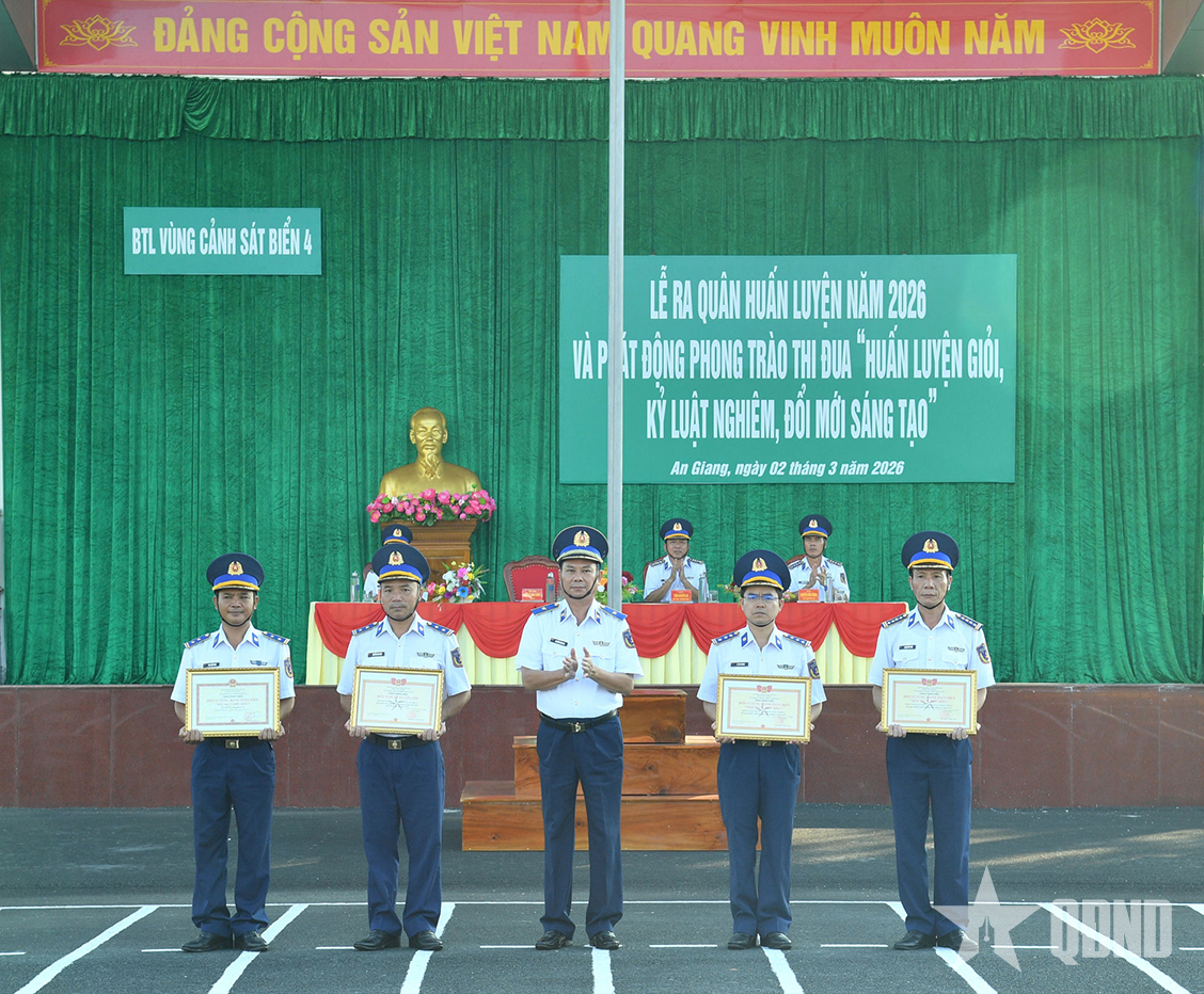 Vùng Cảnh sát biển 4: Huấn luyện giỏi, kỷ luật nghiêm, đổi mới sáng tạo